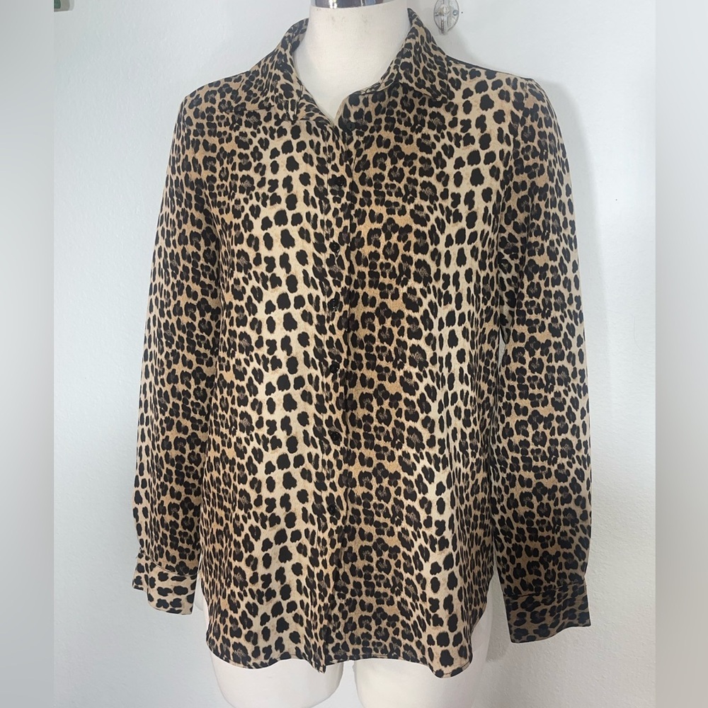 Zara basic leopard print button up blouse career top size small animal print